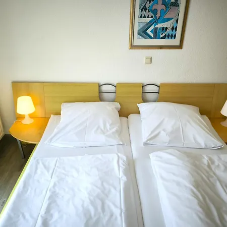 Apartment Mecklenburg 16 *